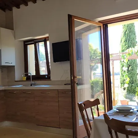 Poggio La Lodola Çiftlik konaklama Massa Marittima