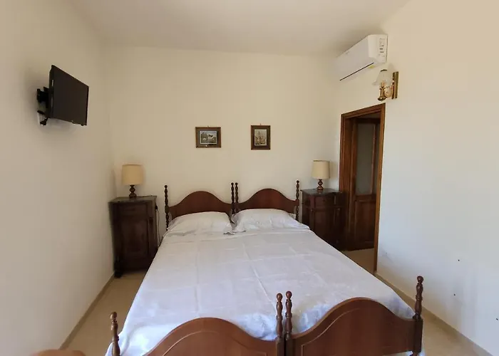 בית חווה Poggio La Lodola מאסה מריטימה